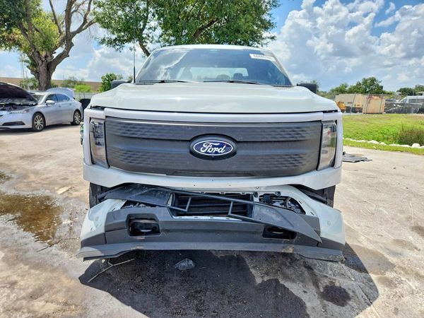 2024 FORD F150