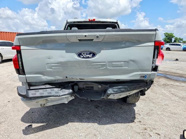 2024 FORD F150