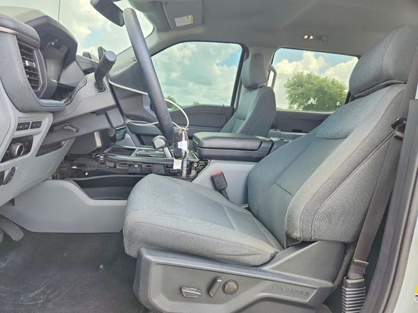 2024 FORD F150