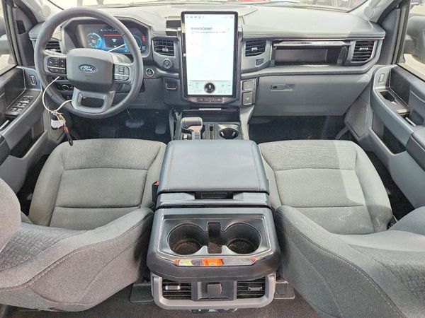 2024 FORD F150