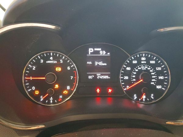 2017 KIA FORTE LX Base