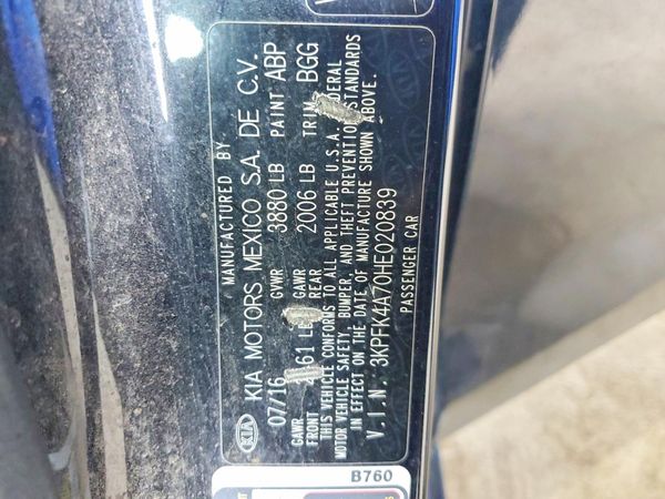 2017 KIA FORTE LX Base