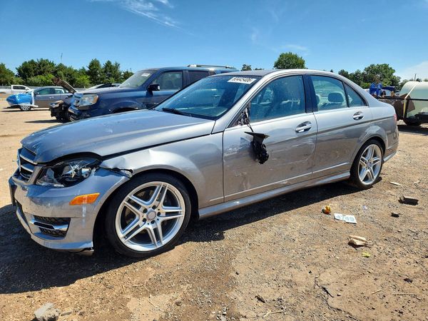 2013 MERCEDES-BENZ C C300
