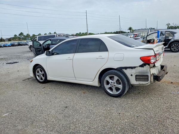 2013 TOYOTA COROLLA