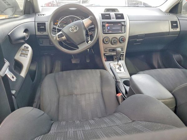2013 TOYOTA COROLLA