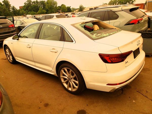 2019 AUDI A4 quattro Premium