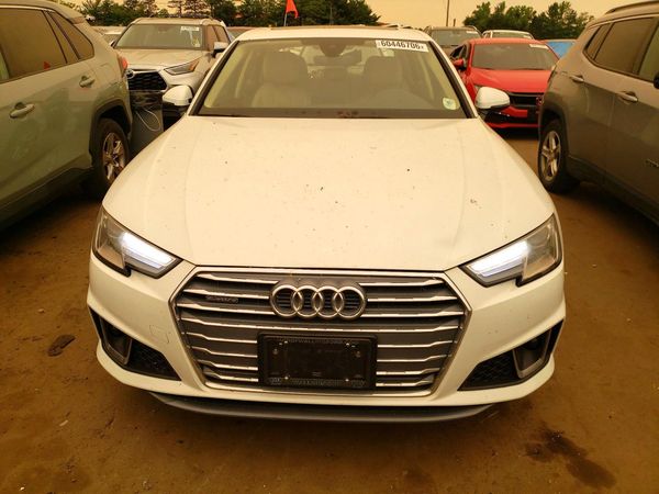 2019 AUDI A4 quattro Premium