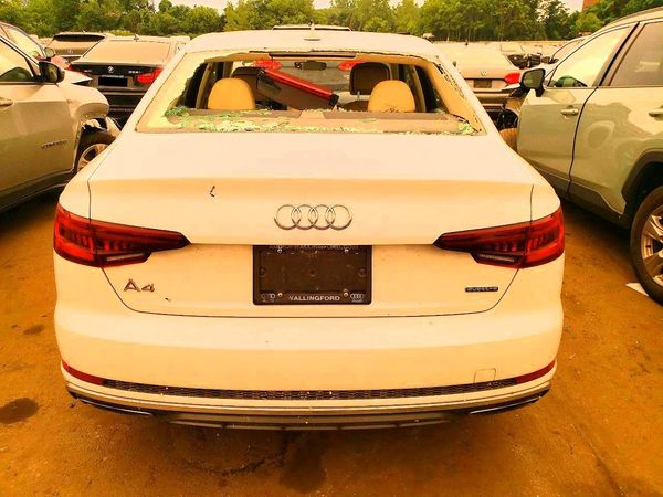 2019 AUDI A4 quattro Premium