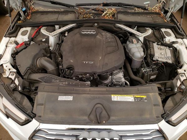 2019 AUDI A4 quattro Premium