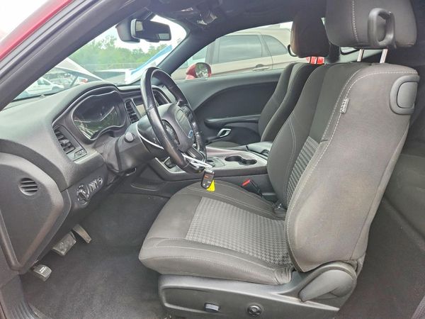 2020 DODGE CHALLENGER SXT