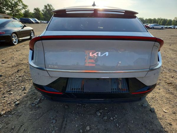 2024 KIA EV6