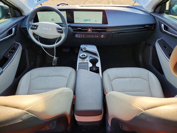 2024 KIA EV6