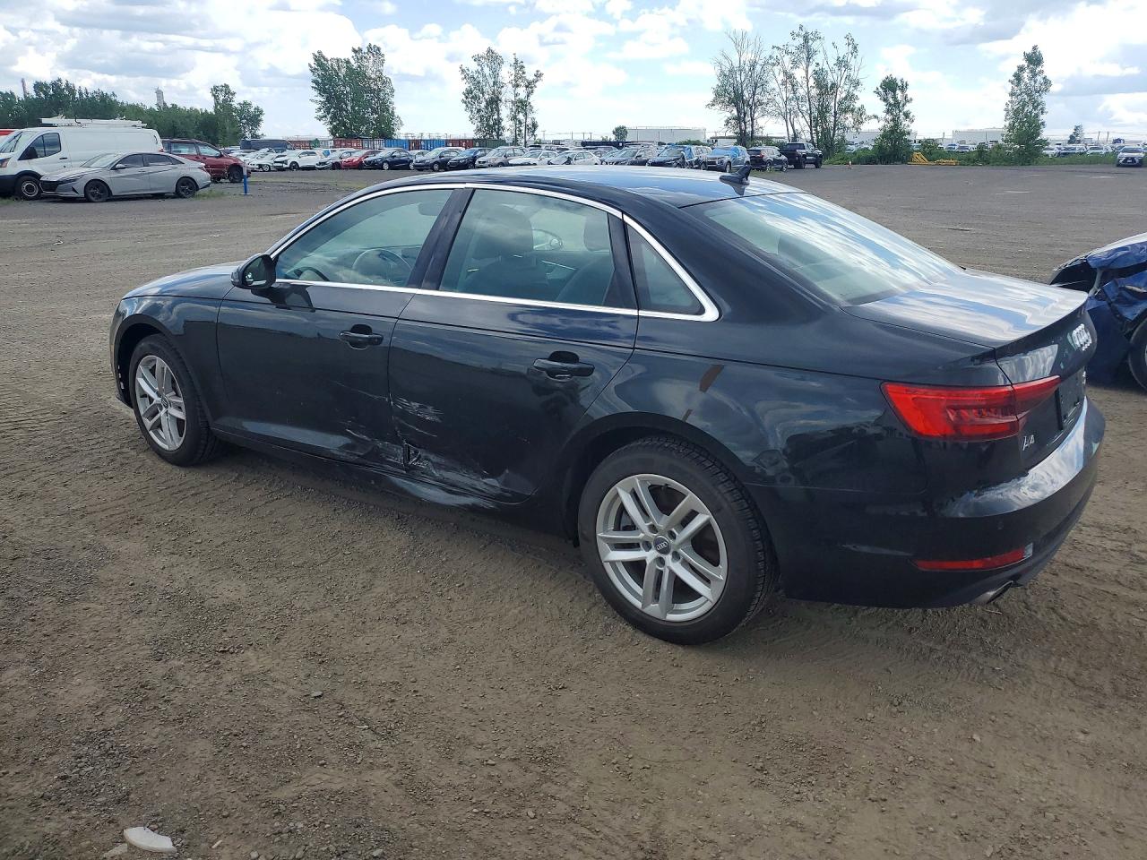 2017 AUDI A4 quattro Premium