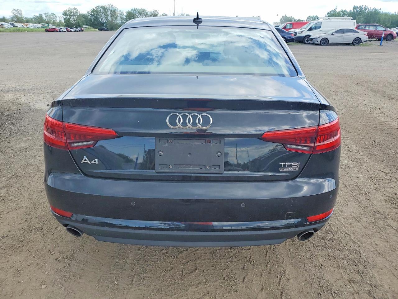 2017 AUDI A4 quattro Premium
