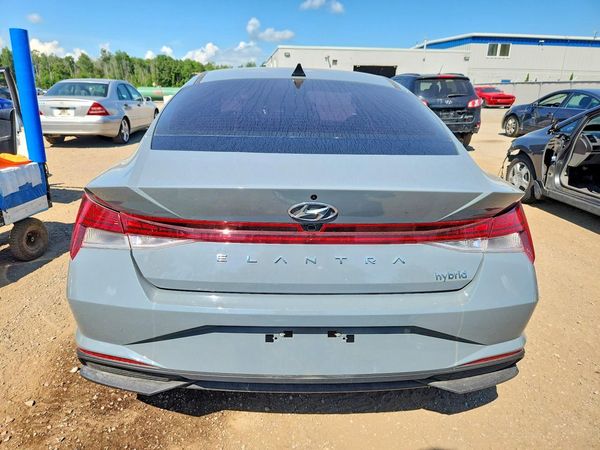 2022 HYUNDAI ELANTRA Blue