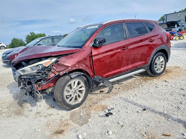 2017 HYUNDAI TUCSON
