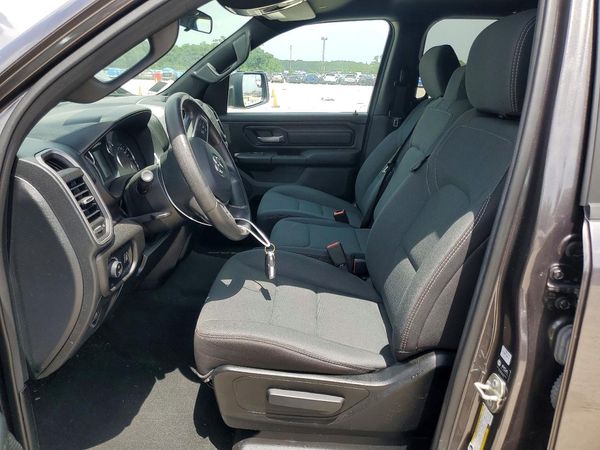 2024 RAM 1500 TRADESMAN QUAD CAB 4X2