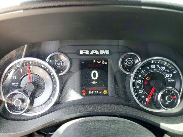 2024 RAM 1500 TRADESMAN QUAD CAB 4X2