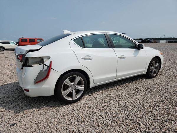 2014 ACURA ILX
