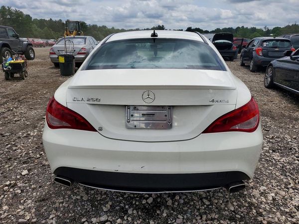 2015 MERCEDES-BENZ CLA CLA250 4 MATIC