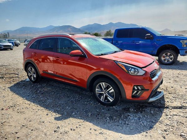 2022 KIA NIRO