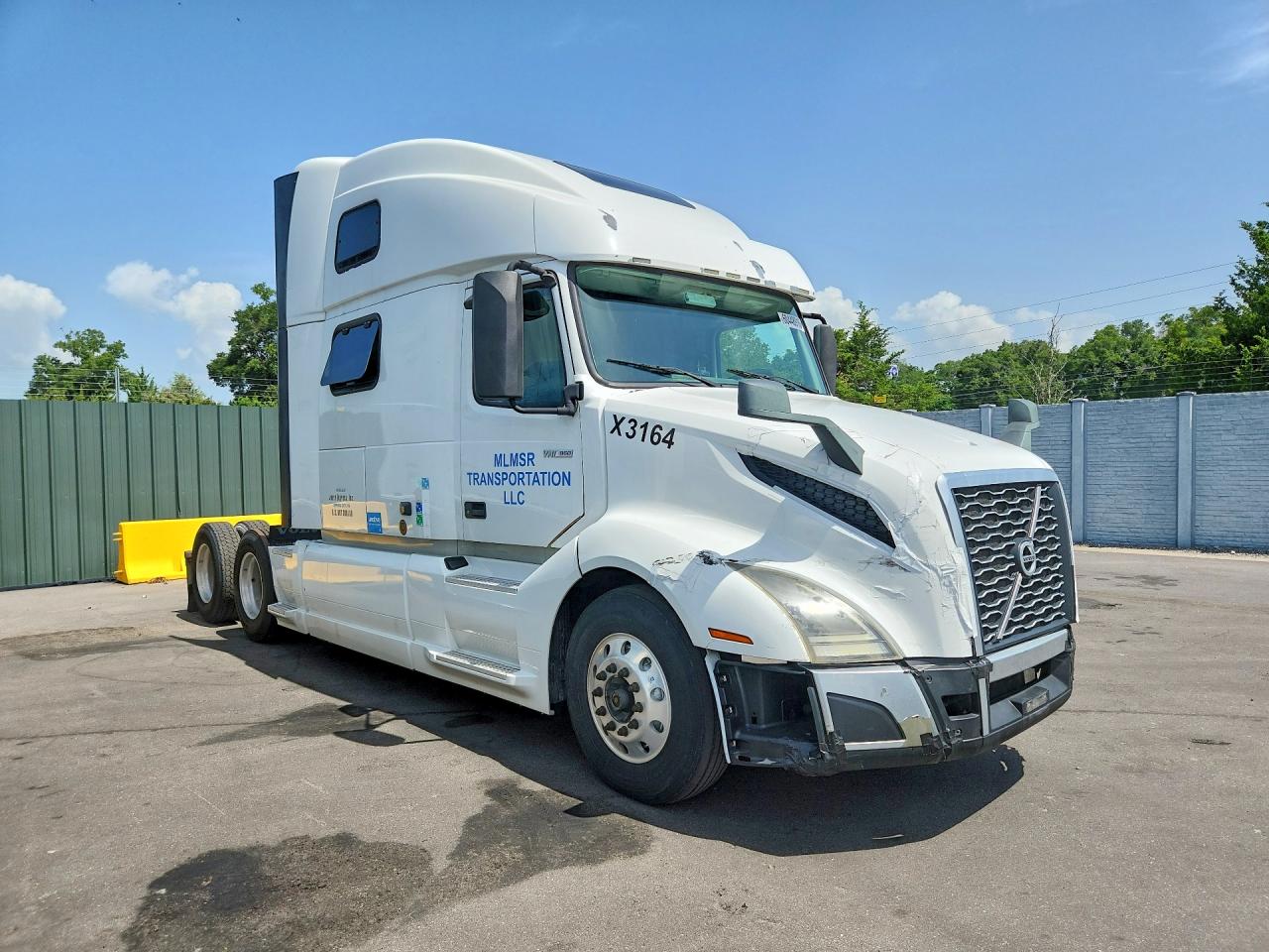2019 VOLVO VN