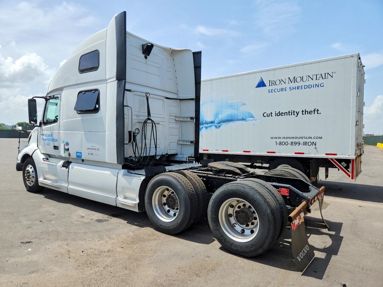2019 VOLVO VN