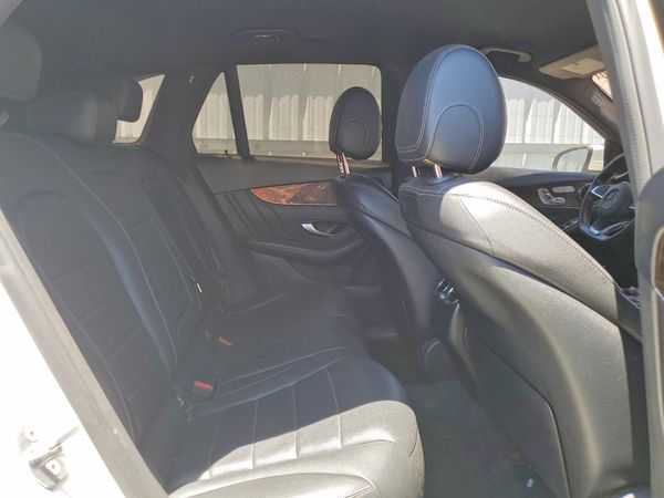 2019 MERCEDES-BENZ GLC GLC 300-4M
