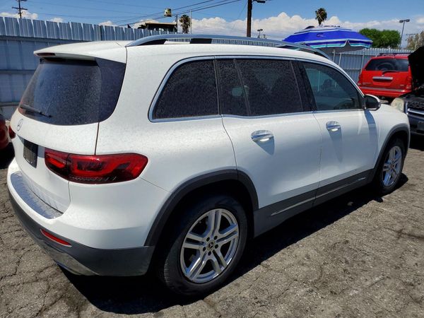 2021 MERCEDES-BENZ GLB GLB250
