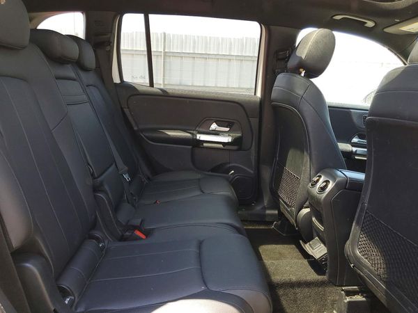2021 MERCEDES-BENZ GLB GLB250