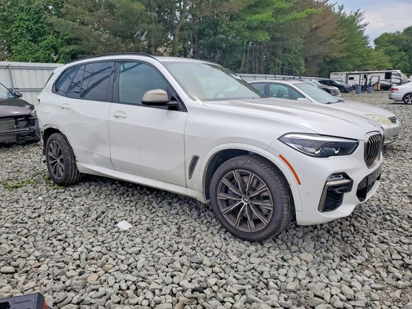 2021 BMW X5 M50i