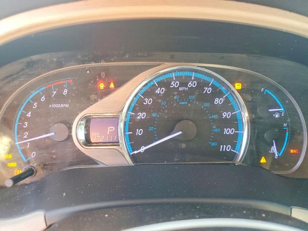 2012 TOYOTA SIENNA