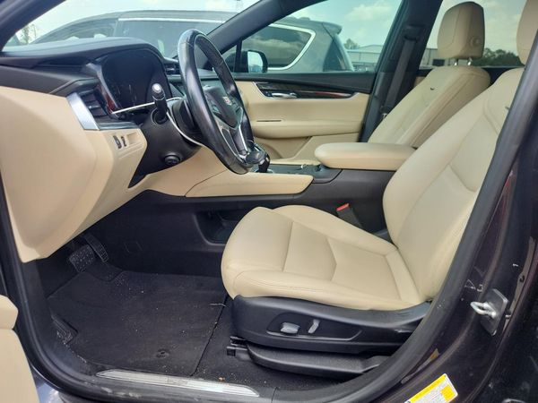 2018 CADILLAC XT5