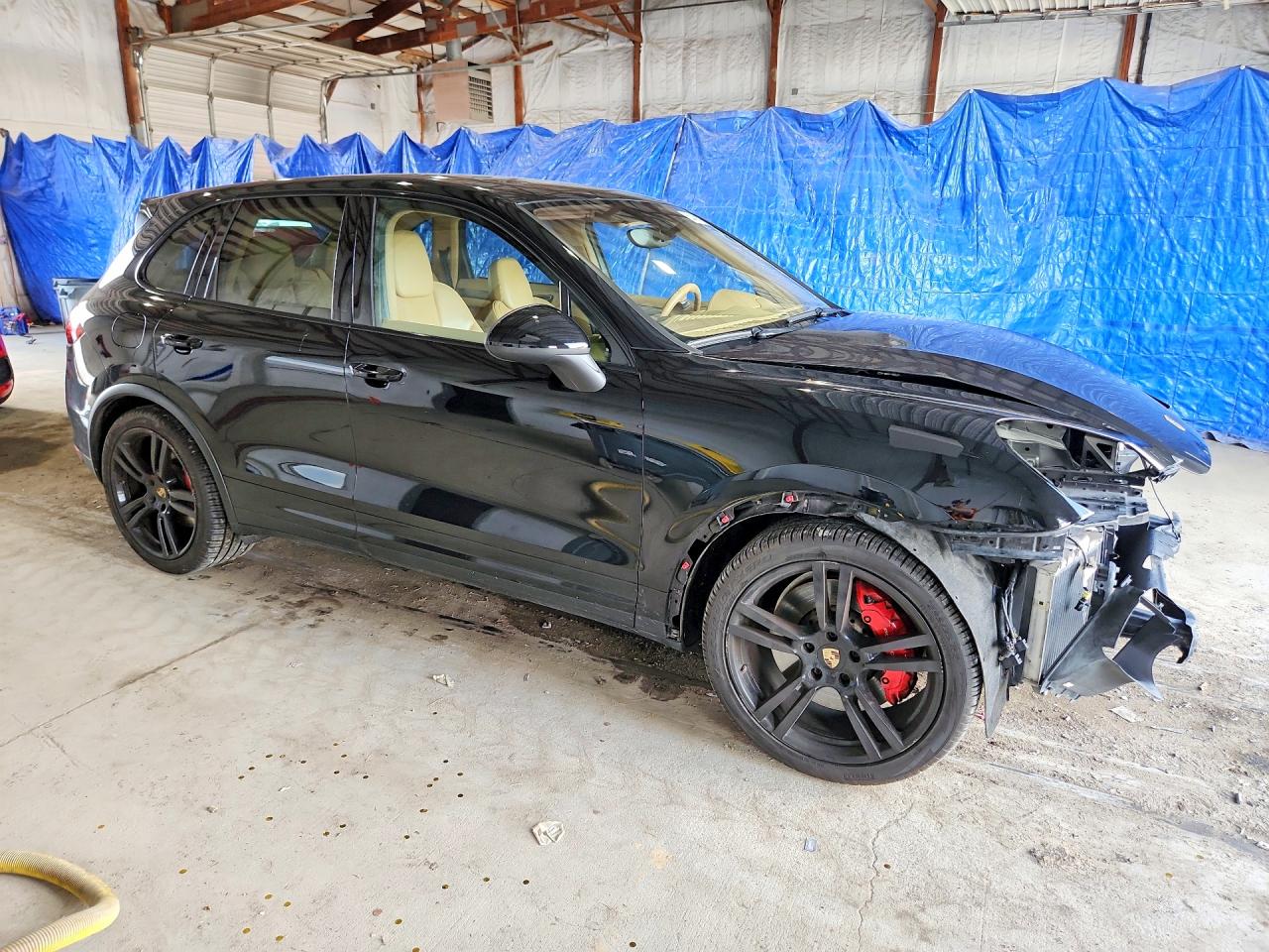 2013 PORSCHE CAYENNE Turbo