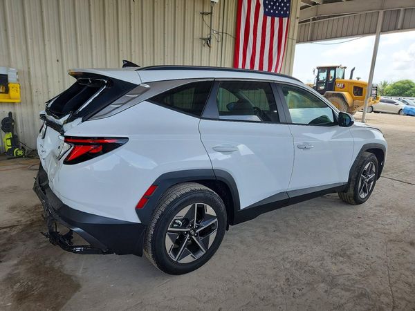 2026 HYUNDAI TUCSON SEL, SEL Plus