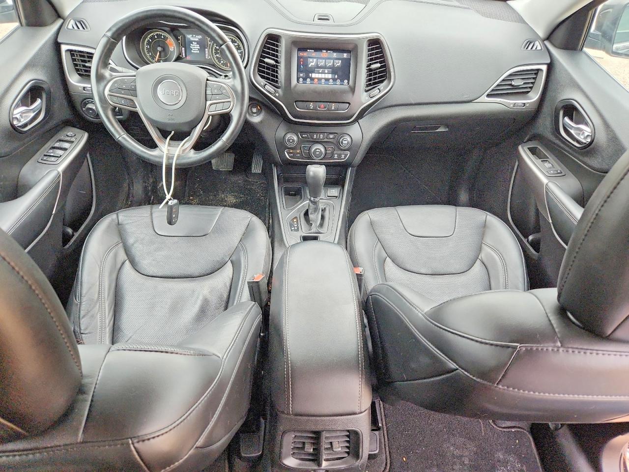 2021 JEEP CHEROKEE LATITUDE LUX 4X2