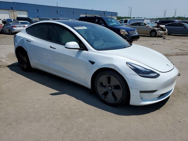 2021 TESLA MODEL 3
