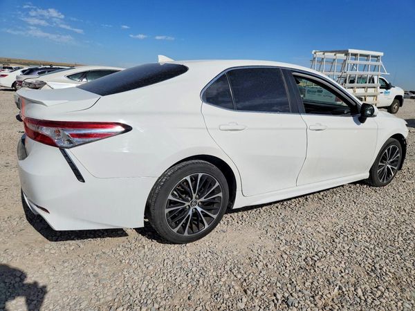 2020 TOYOTA CAMRY