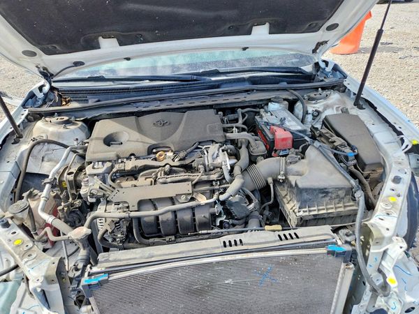 2020 TOYOTA CAMRY
