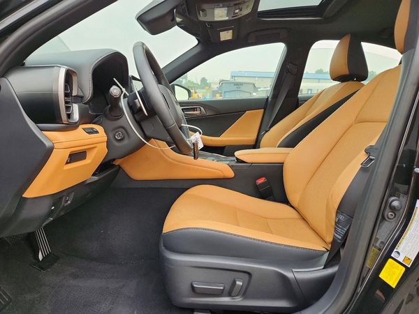 2026 LEXUS IS 350 350 F Sport Design