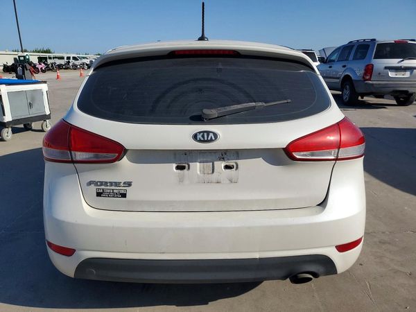 2016 KIA FORTE GL (Middle-Low Grade)