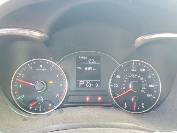 2016 KIA FORTE GL (Middle-Low Grade)