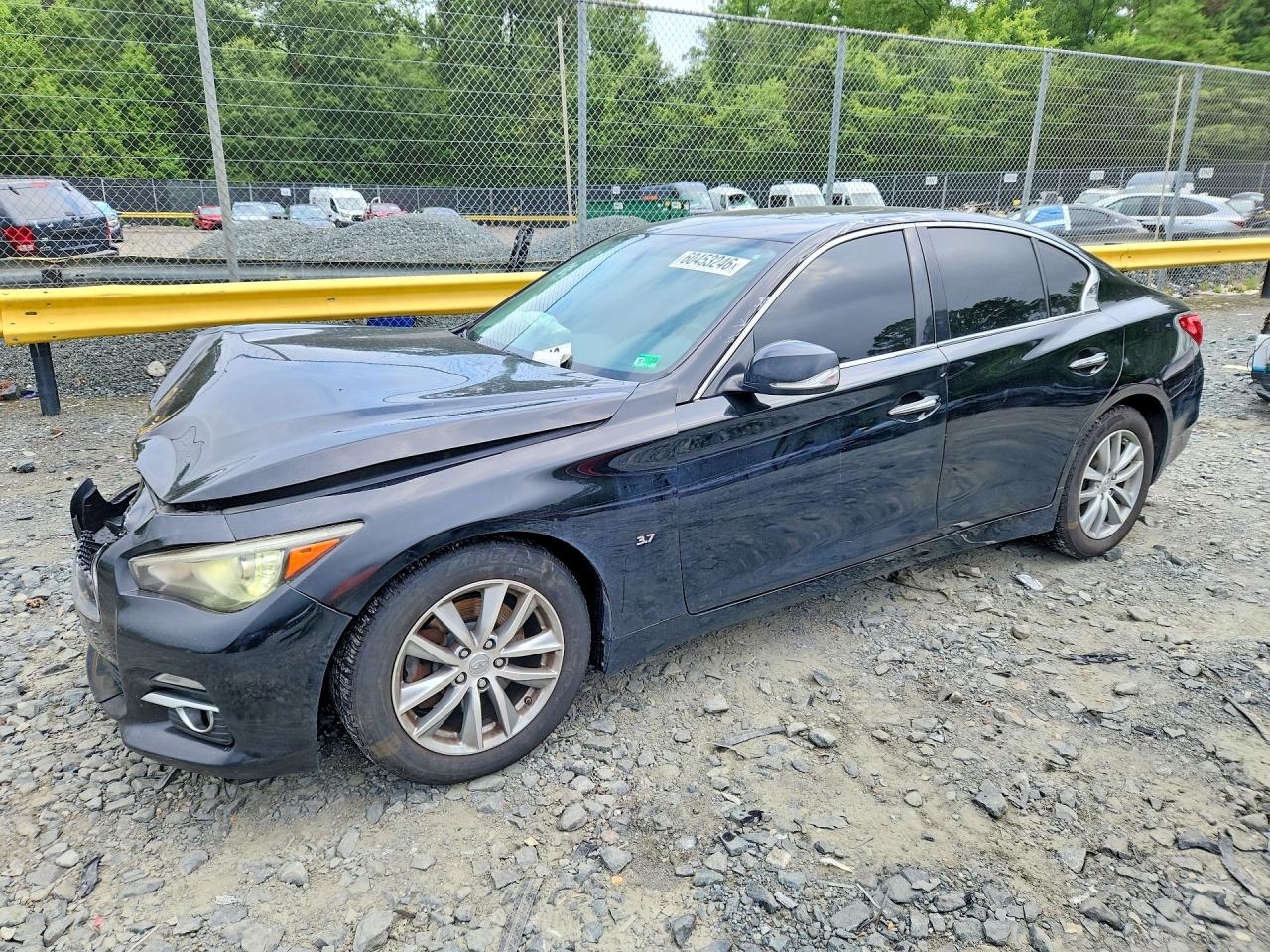 2015 INFINITI Q50