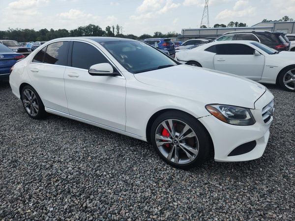 2017 MERCEDES-BENZ C C300