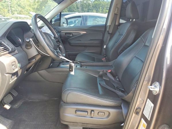 2021 HONDA PILOT SE
