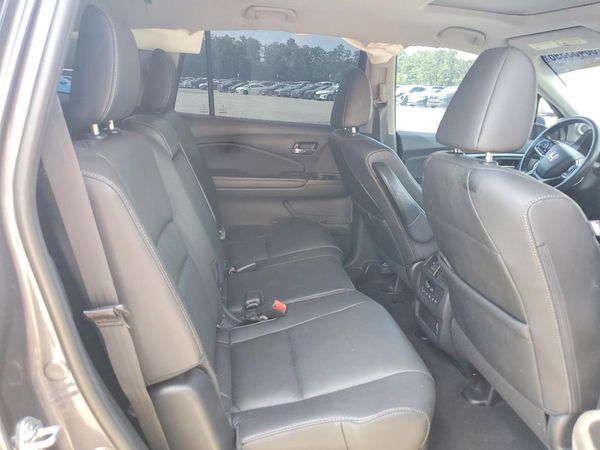 2021 HONDA PILOT SE