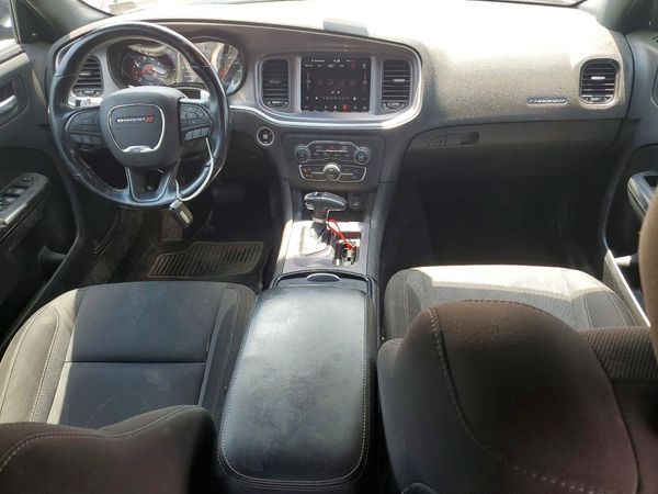 2019 DODGE CHARGER SXT