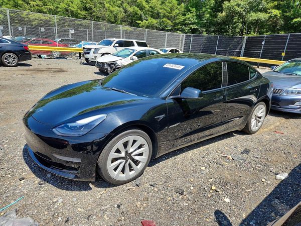 2022 TESLA MODEL 3