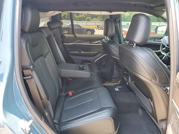 2026 JEEP GRAND CHEROKEE LIMITED 4X4