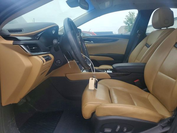 2013 CADILLAC XTS Premium